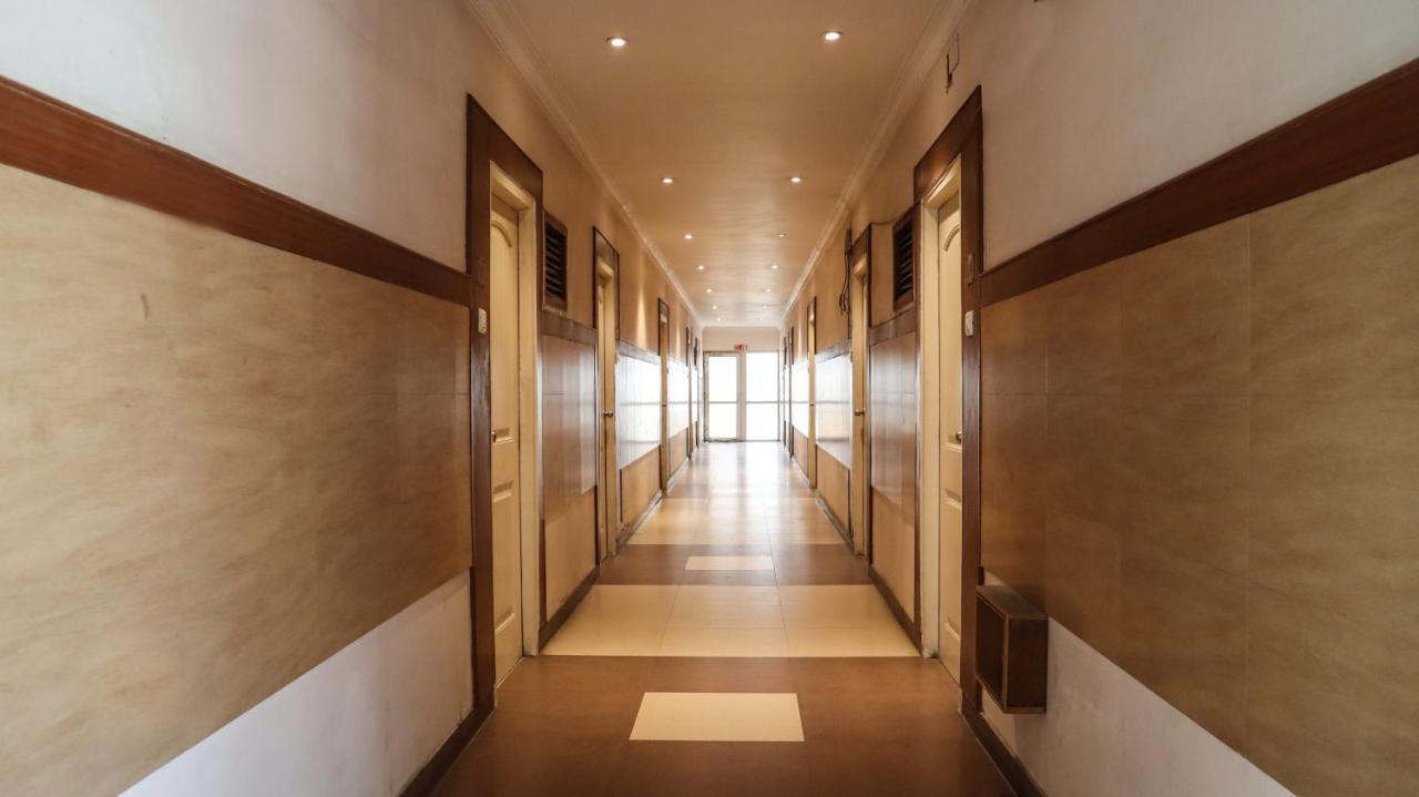 Hotel Aarathy มทุราย ภายนอก รูปภาพ